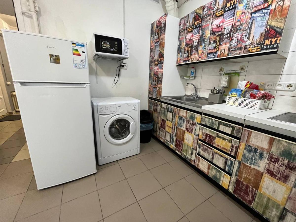 Fox Hostel Kiev Dış mekan fotoğraf