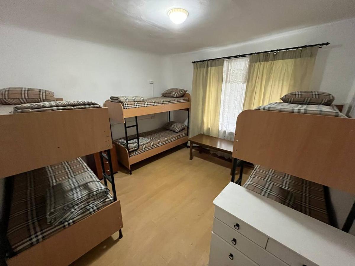 Fox Hostel Kiev Dış mekan fotoğraf