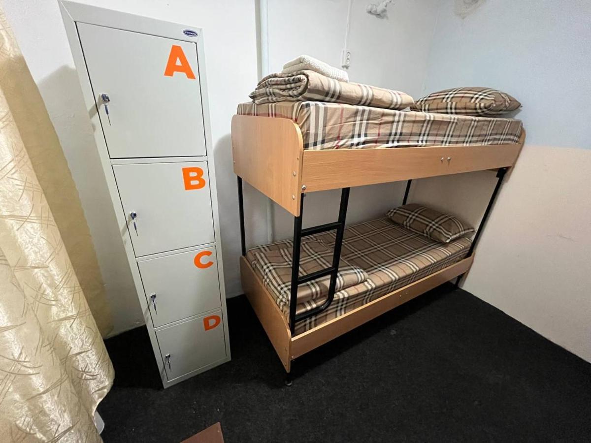 Fox Hostel Kiev Dış mekan fotoğraf