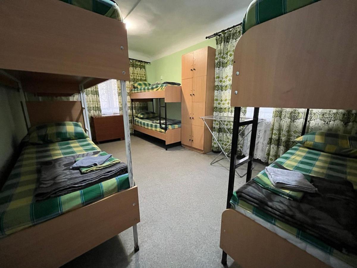 Fox Hostel Kiev Dış mekan fotoğraf