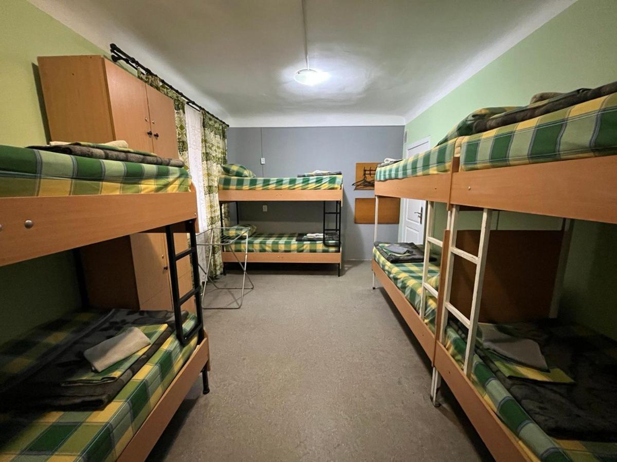Fox Hostel Kiev Dış mekan fotoğraf
